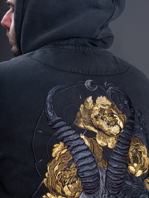 Blesbok Skull Embroidered Unisex Stonewashed Hoodie